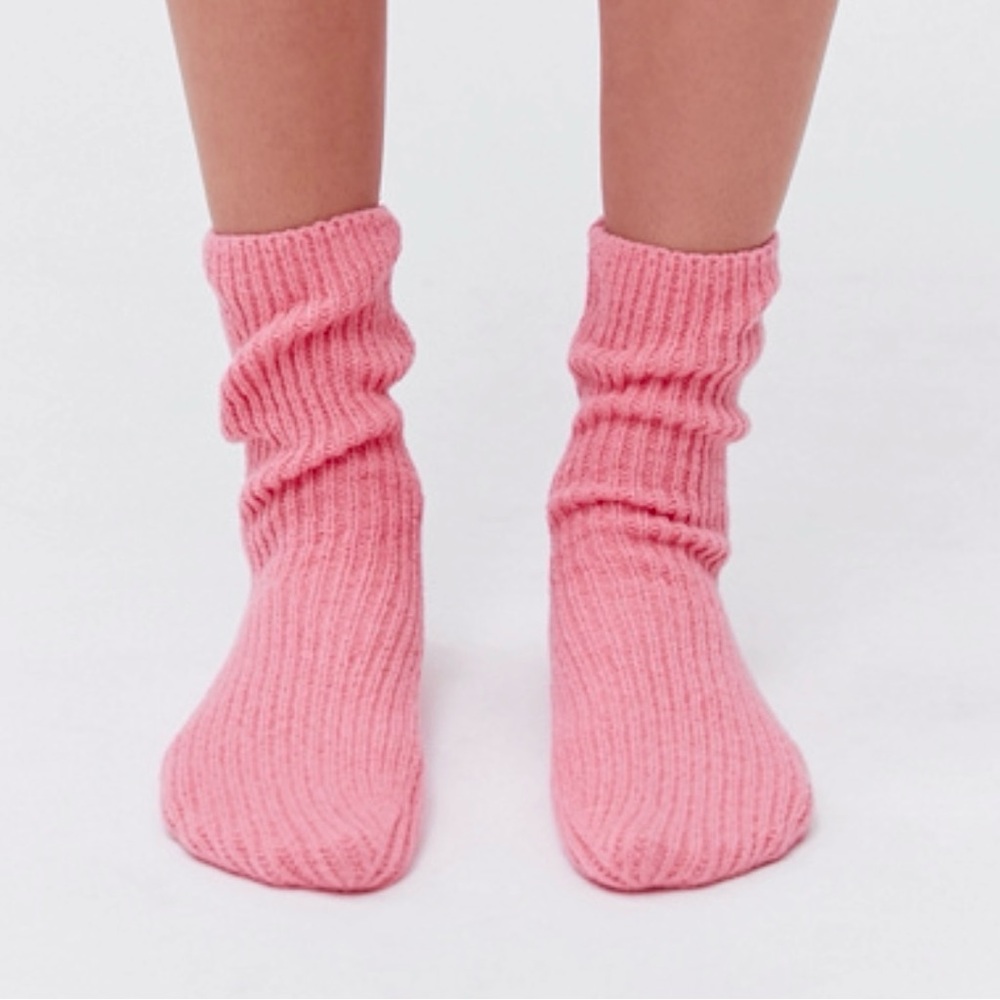 Urban Outfitters Pink Super-Soft Ribbed Slipper Sock (NWOT)